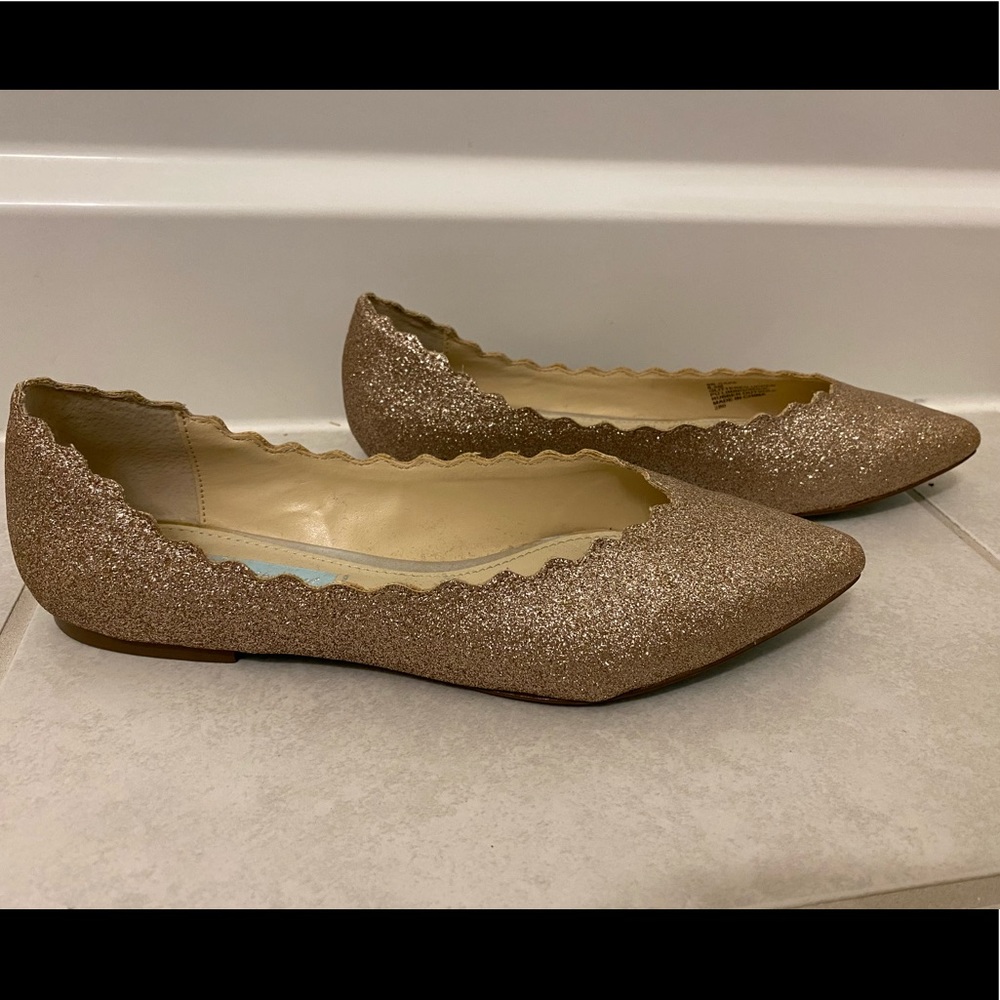 Betsey Johnson Gold Glitter Ballet Flats